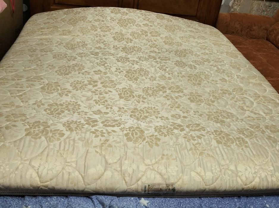 Топер MaNi 160*190см товщиною 4 см б/у.