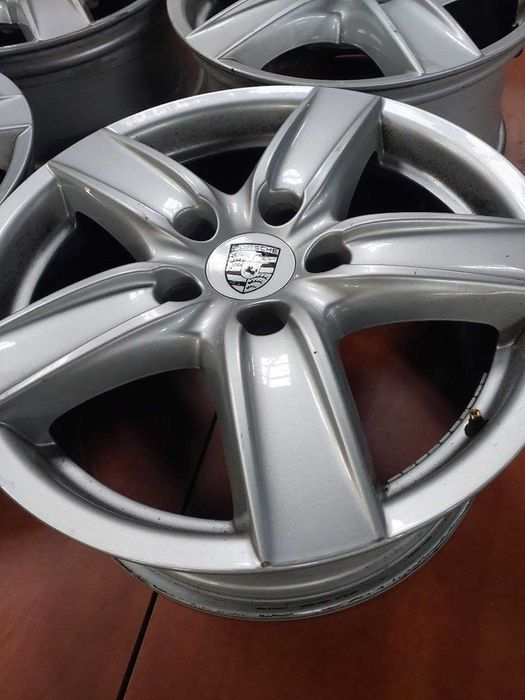Диски R18 5x130 ET53 dia71.6 Porsche Volkswagen Audi Mercedes G-Class