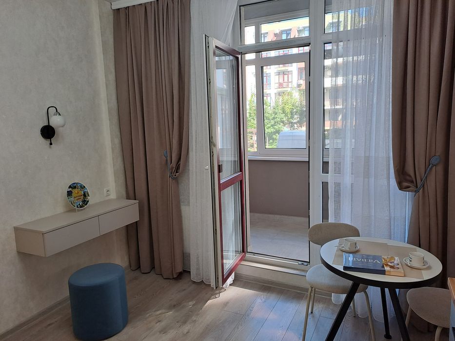 Сдам  квартиру студию в ЖК Смарт- сити . 7500грн