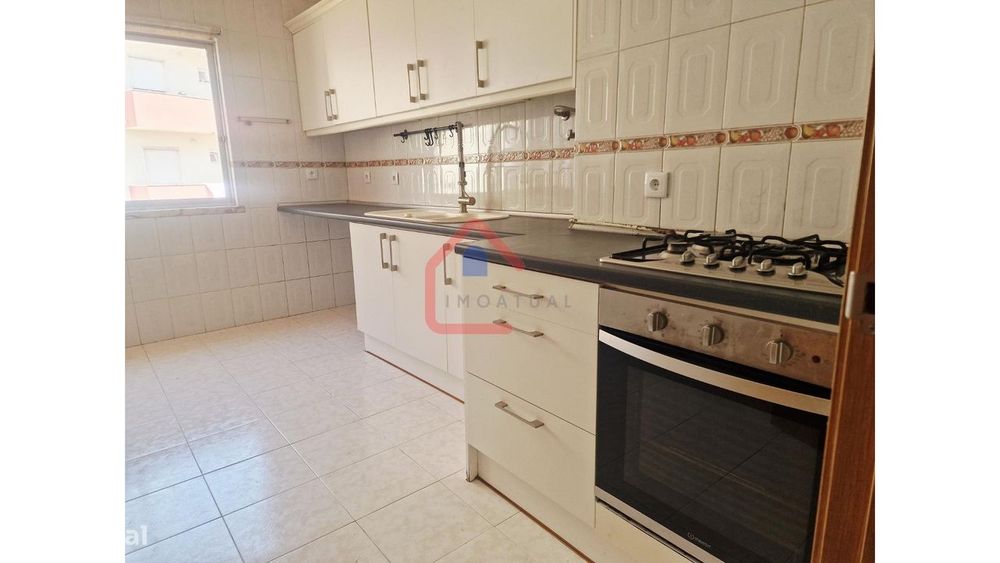 Apartamento T4 em Mercês