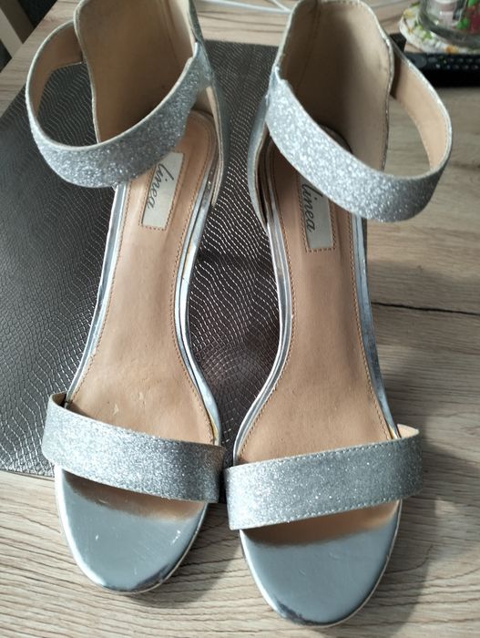 Szpilki sandałki 38