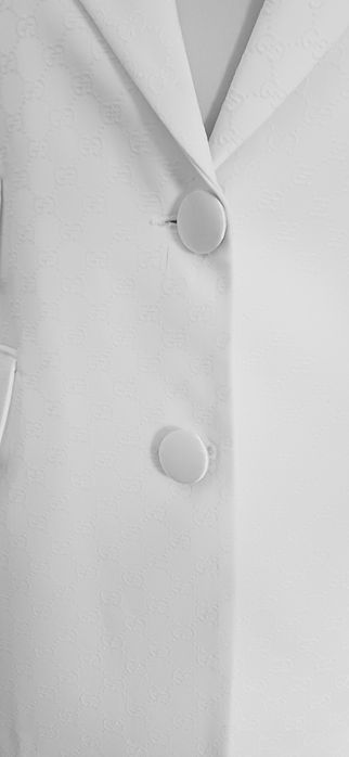 Garnitur damski biały elegancki