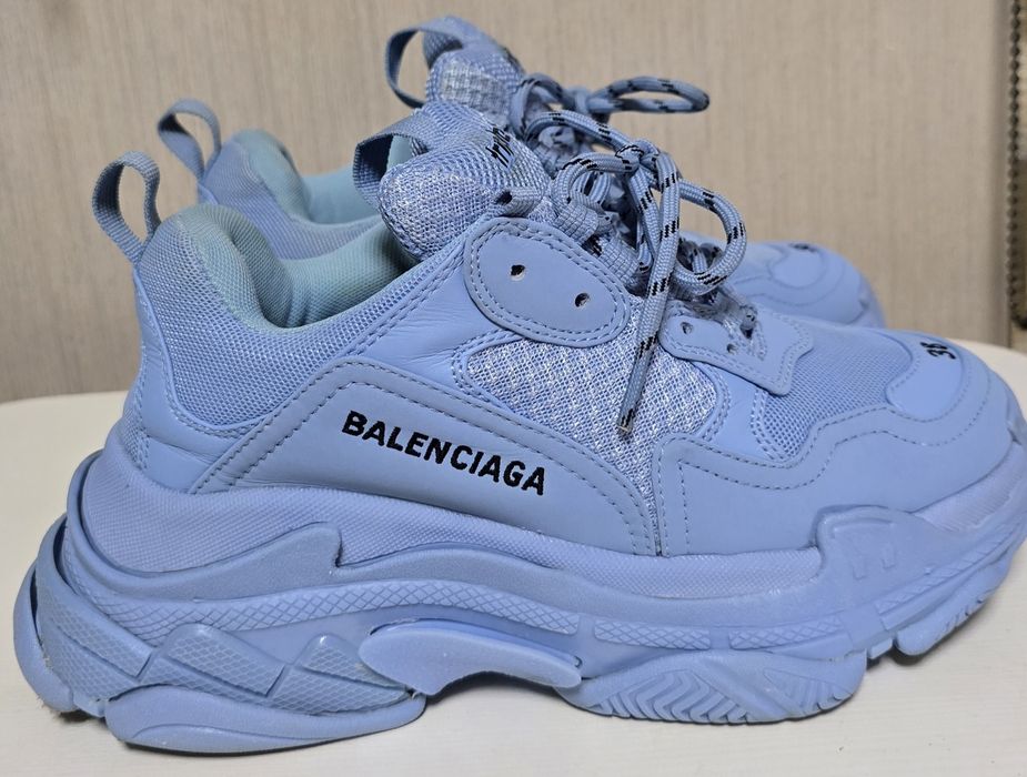 Продам женские кросовки Balenciaga Тriple S 38 р-р!