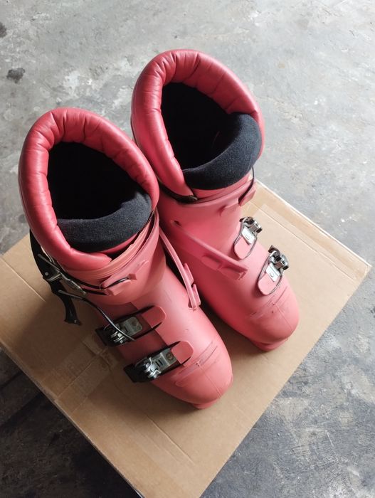 Buty narciarskie   DACHSTEIN Red roz. 9-10 US