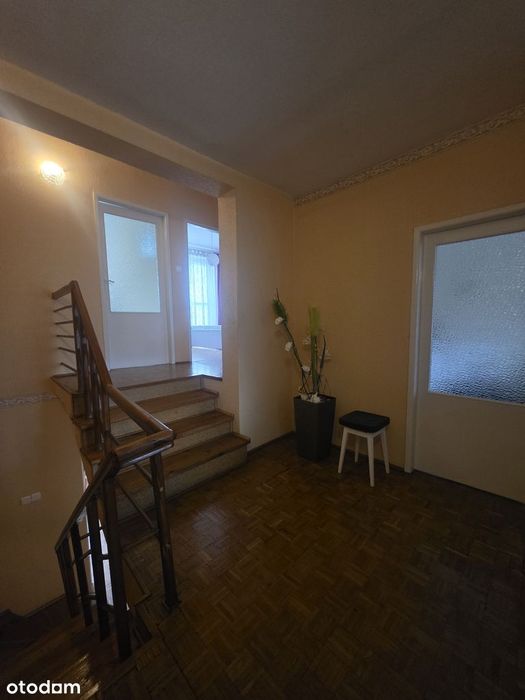 6 pok/garaż/taras/balkon/dwa wjazdy/ogród/meble w cenie