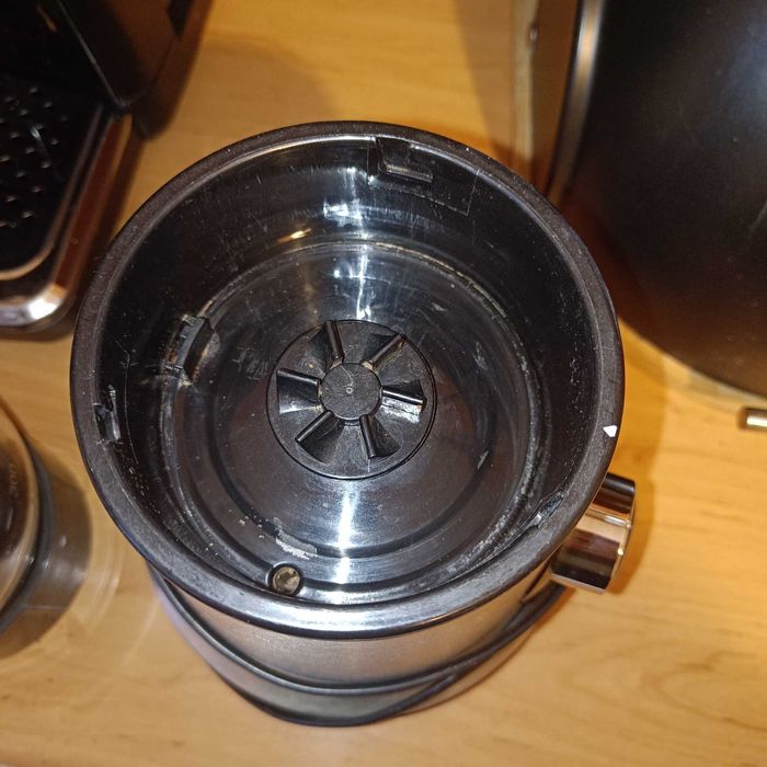 Blender kielichowy MPM (Sportowy) + 2 bidony w komplecie