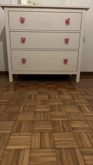 Comoda alta 107,5 x 50 x 96 (comp/ larg/ alt em cm)