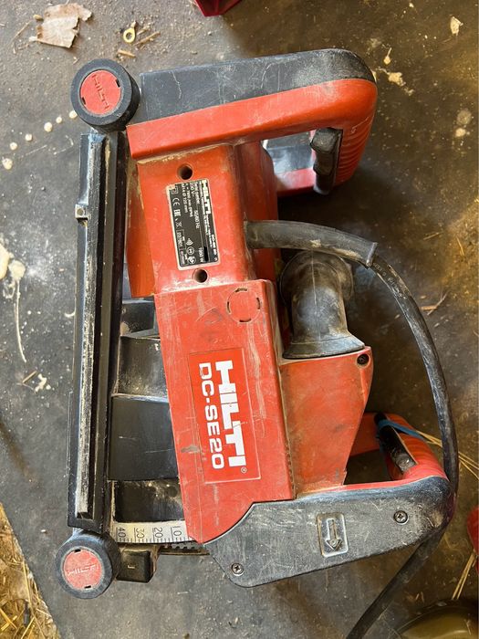 bruzdownica Hilti DC-SE20