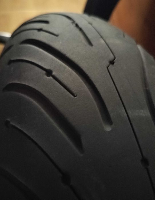 Pneus Michelin Pilot Road 4 (120/70r17 + 180/55r17)