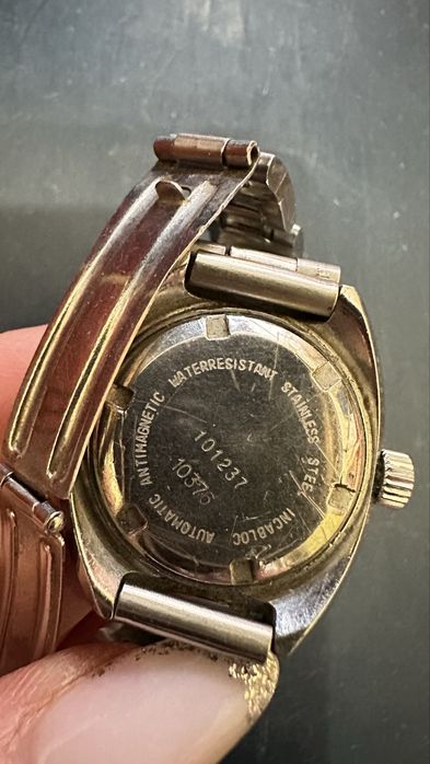 Годинник Technos