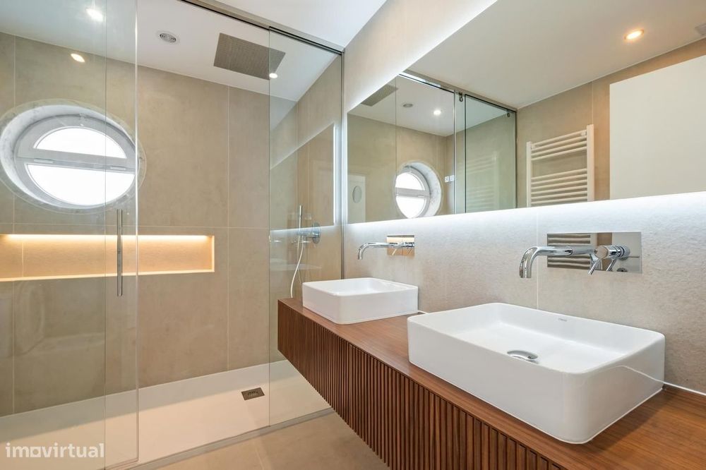 Apartamento T3 com jardim, Paço de Arcos, Oeiras