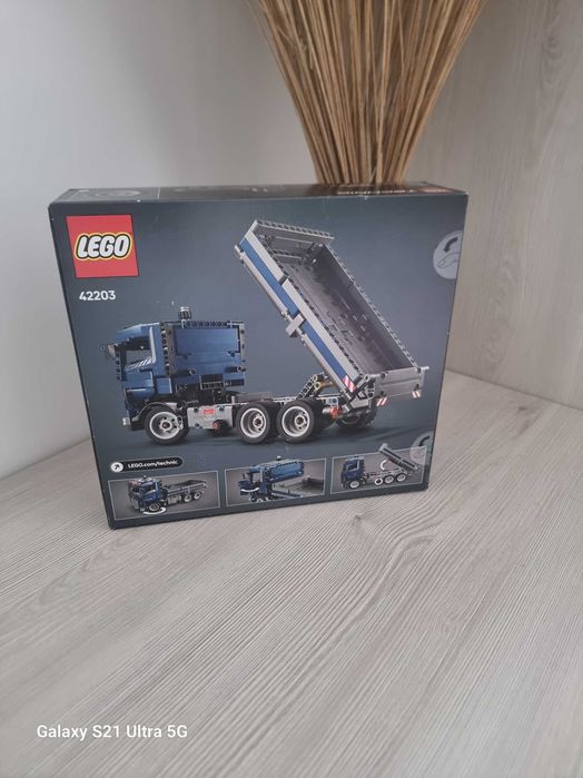 Lego  конструктор 42203 техніка