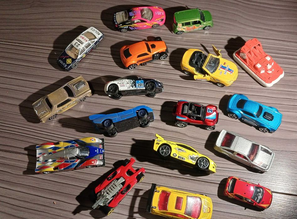 Колекція металевих машинок Hot Wheels, Matchbox, Maisto