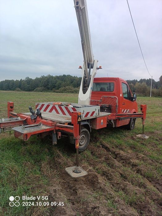 Sprzedam podnośnik 2007 rok