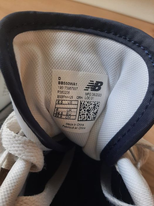 new balance 550 navy blue/white