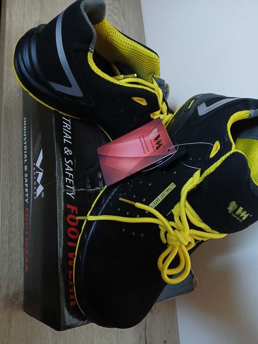 Nowe Buty robocze