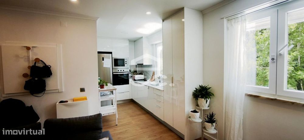 Apartamento de 2 Quartos em Queluz, Sintra