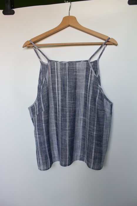 Niebiesko biały top Ardene L 40