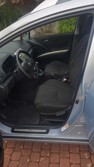 Toyota corolla Verso 2.2 disel 177km