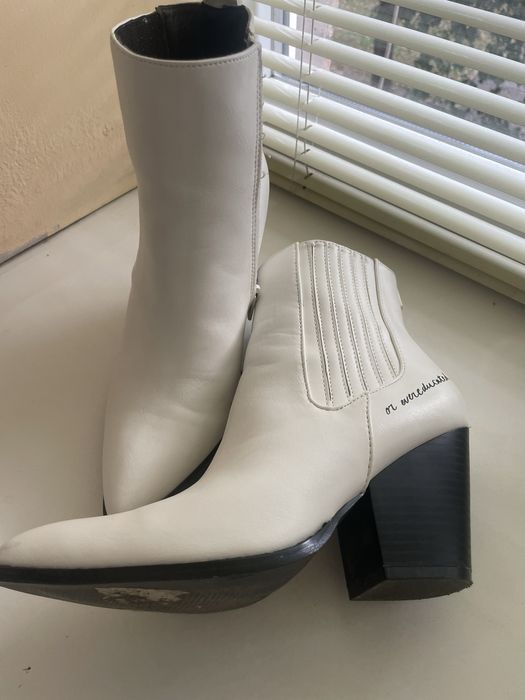 Продам обувь женскую