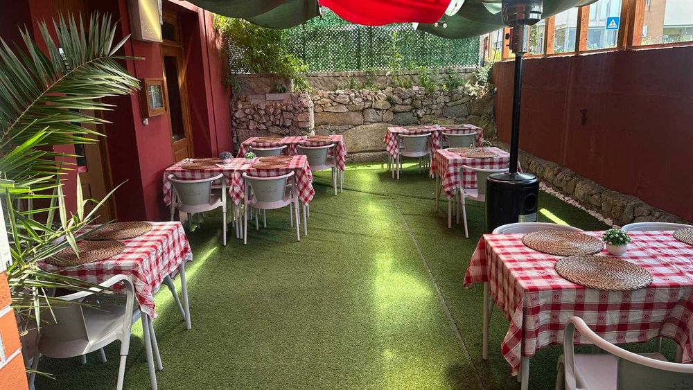 Aluga-se pizzaria Espinho