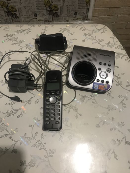 Радіотелефон Panasonik