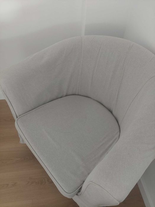Duas poltronas - Modelo TULLSTA (IKEA)