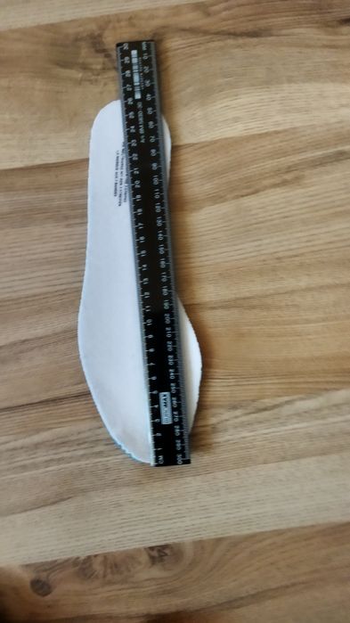 Кросівки Adidas   .