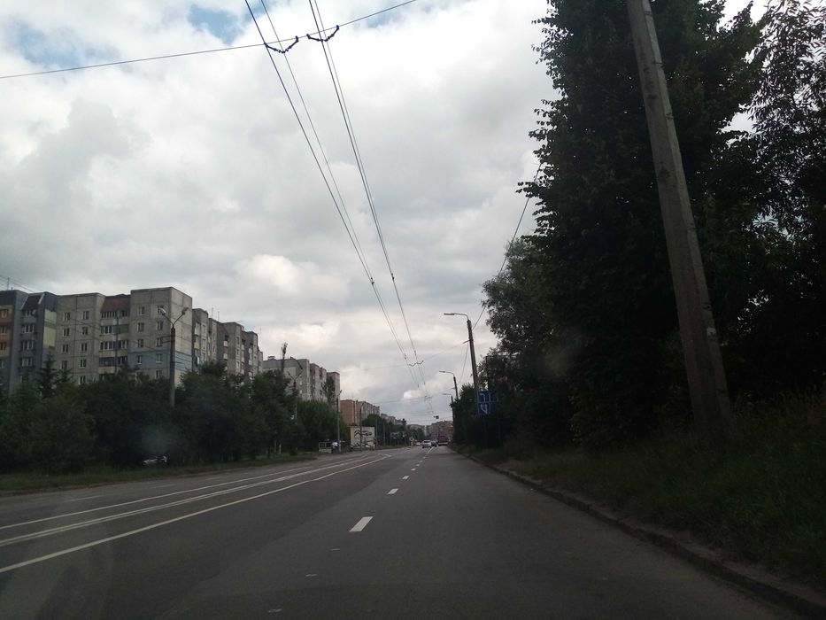 Продається земля в районі вул. Івасюка.