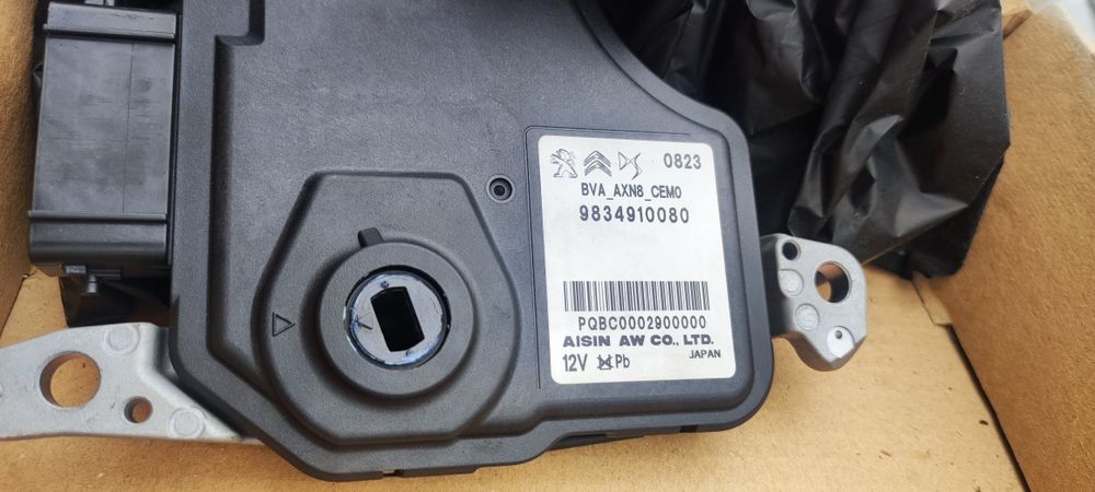 Unidade de comando caixa automática
