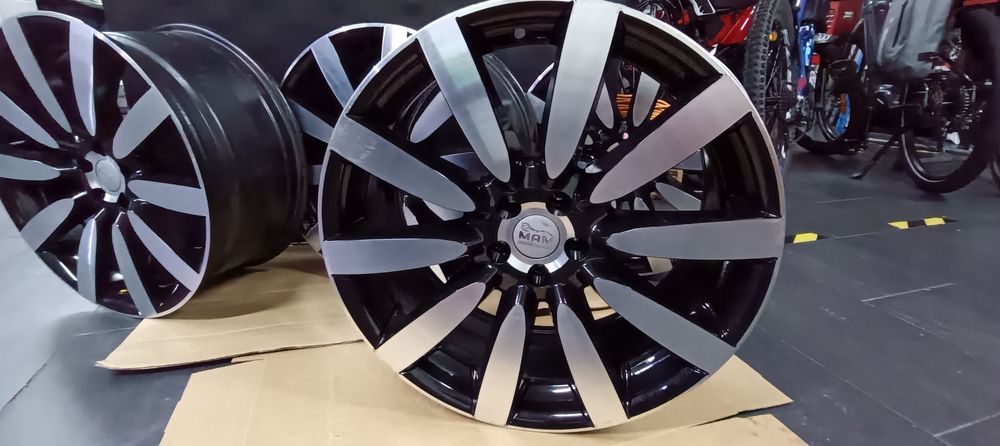 Jantes alumínio MAM 19"x8,5J ET30 5x100 polido/preto