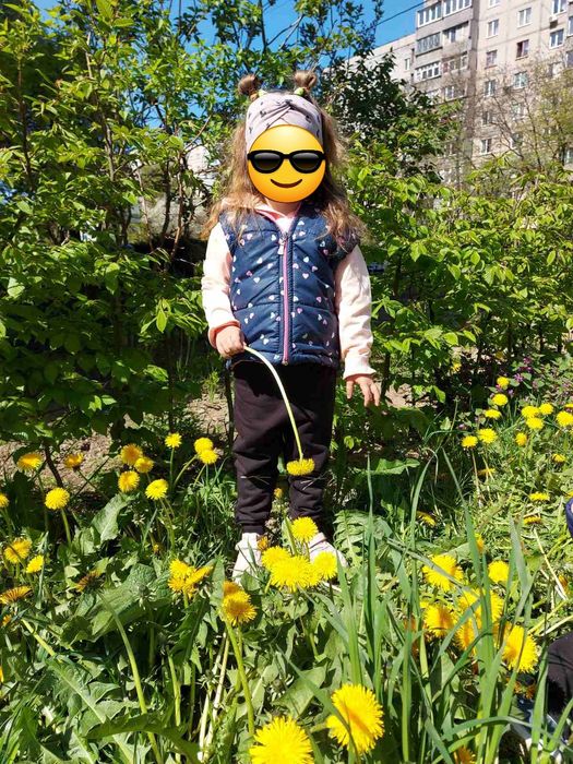 Желетка на дівчинку