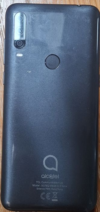 Alcatel 5028D com capa