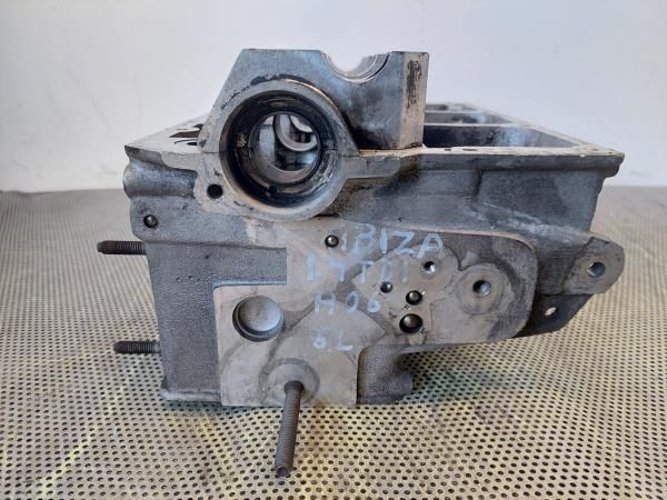 Colaça / cabeça do motor SEAT Ibiza III (6L1)