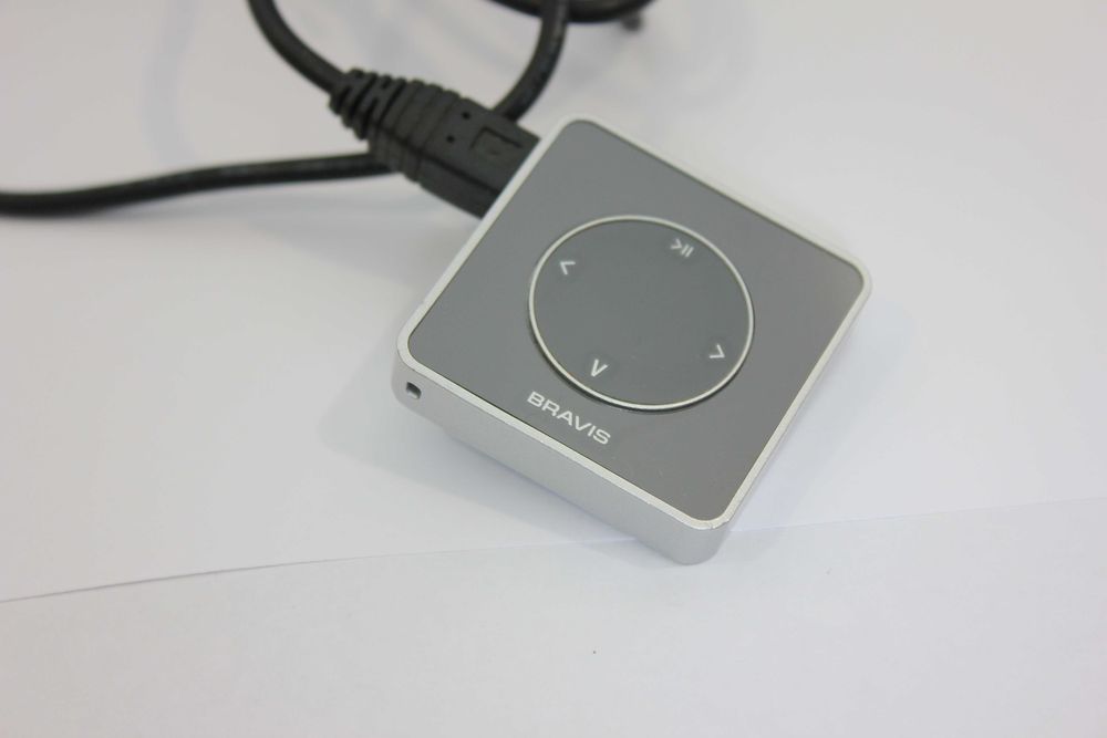 MP3 плейер Bravis s009