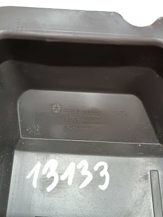 Osłona Zwijaka Pasów Bezpieczeństwa Lewy Przód Grand Cherokee 3 III