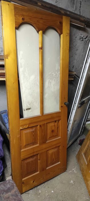 Продам деревяні двері ручної роботи