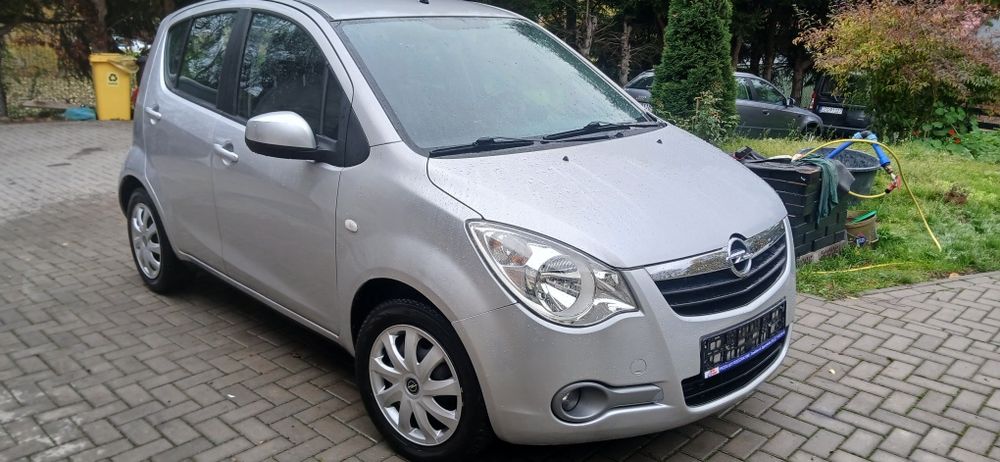 Opel Agila