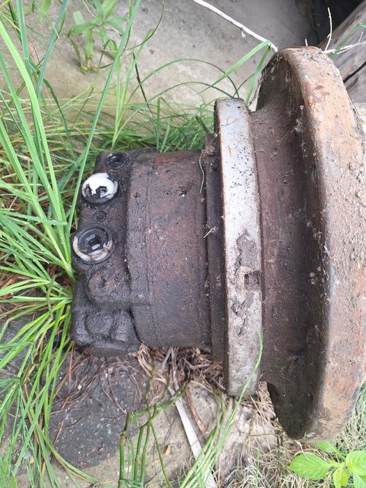 Zwolnica JCB 210 220