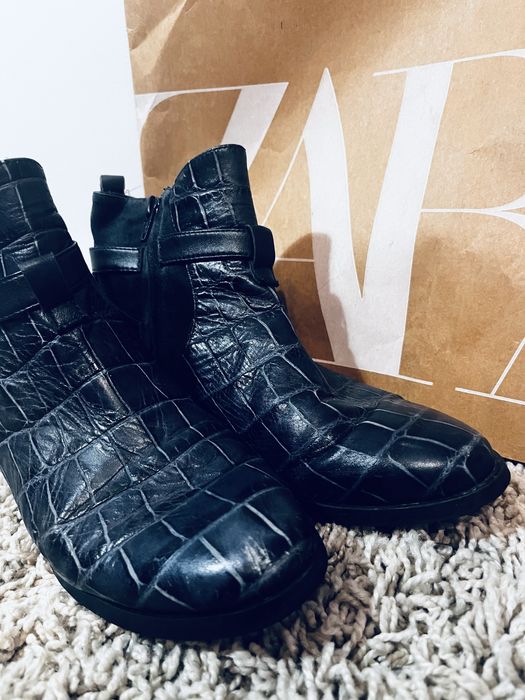 Granatowe buty botki damskie 37 motyw krokodyla