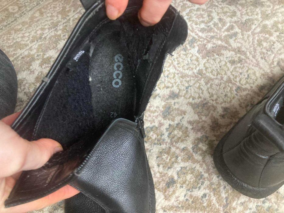 Теплі і шкіряні черевики Ecco 42р  сапожки