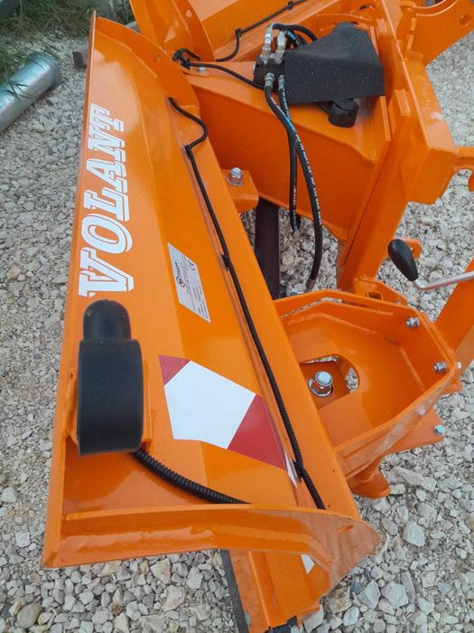 Pług śnieżny Volant hydrauliczny składany euro tuz 2,5-3,2m transport