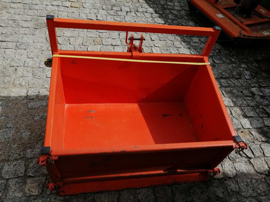 Caixa trator semi-nova