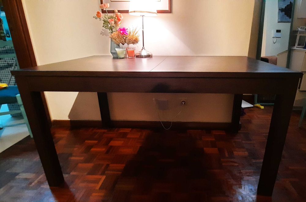 Mesa Ikea extensível bjursta