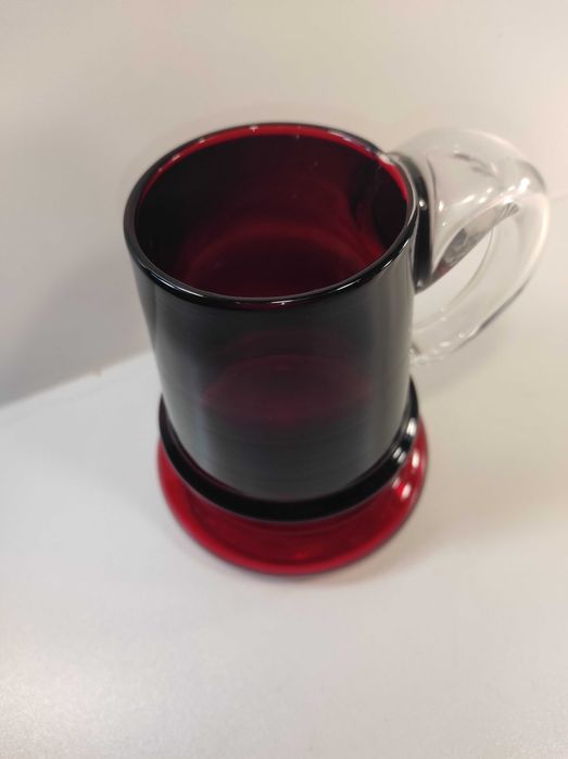 Wazon kufel szklany rubinowy HS Tarnowiec  wys 15cm / szkło PRL