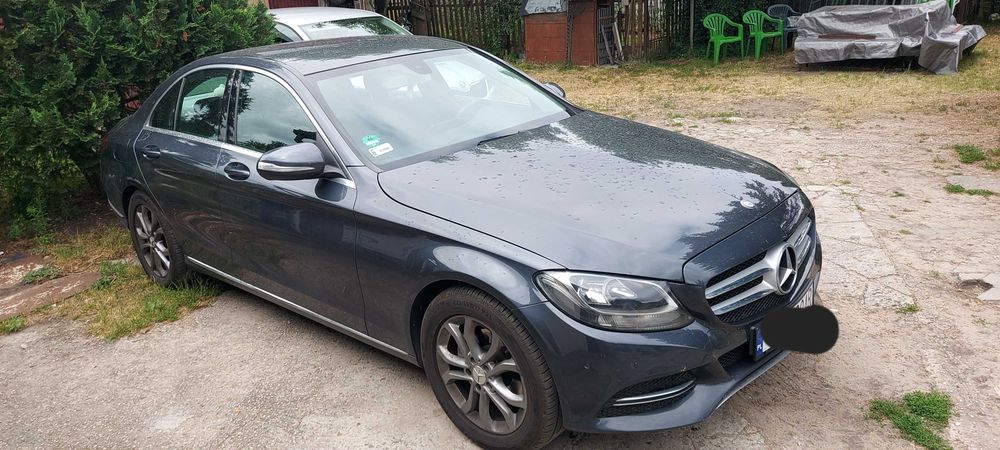 mercedes w205 2014 benzyna 1.6