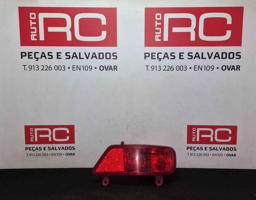 Farolim Nevoeiro Trás Direito 9685463580 - PEUGEOT 3008 I Veículo multiuso