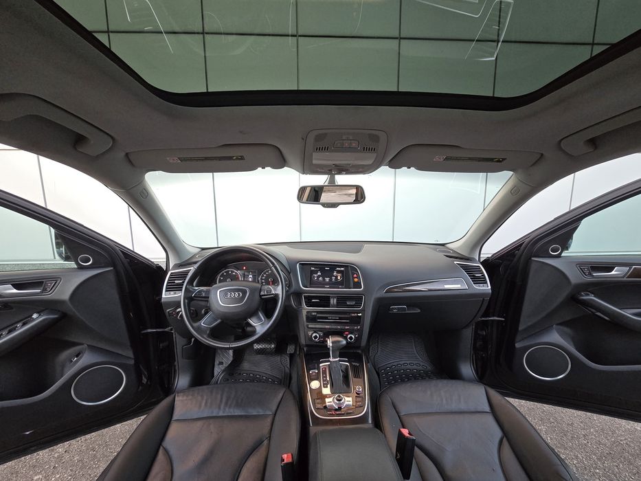 Продам свою Audi Q5 3.0 TFSI QUATTRO - 2014г