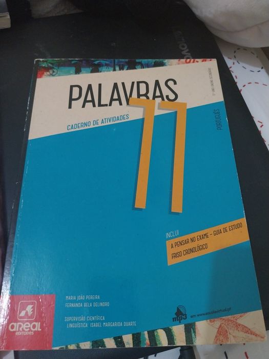Caderno de exercícios de português 11o ano