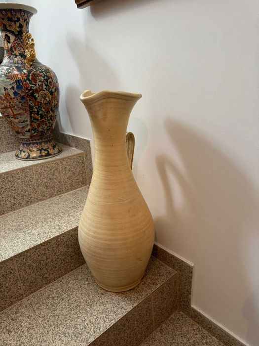 Vasos altos em porcelana